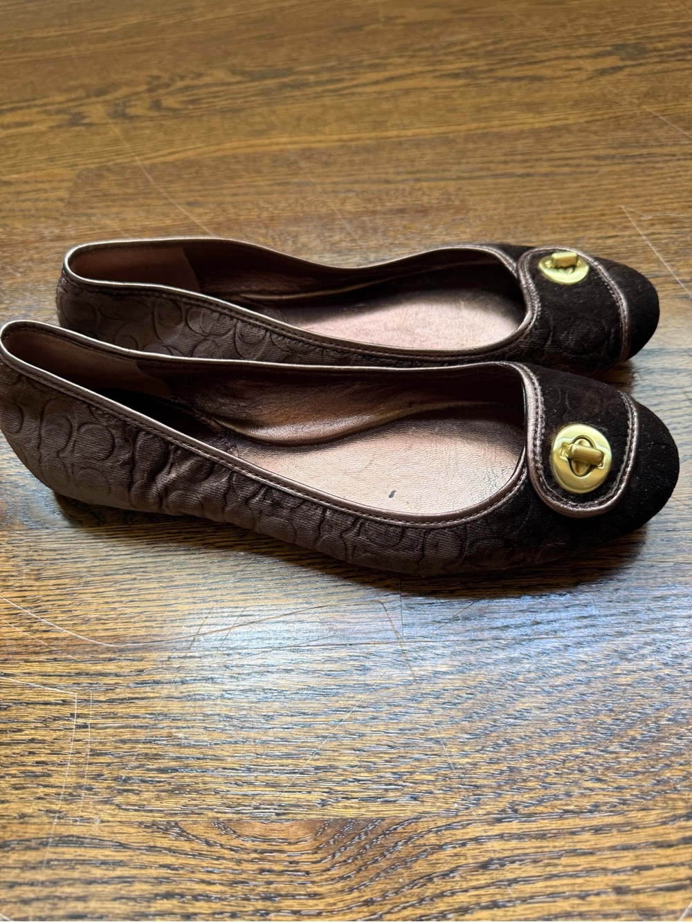 Coach Brown Velvet Ballet Flats with Gold Turnlock - Picture 2 of 4